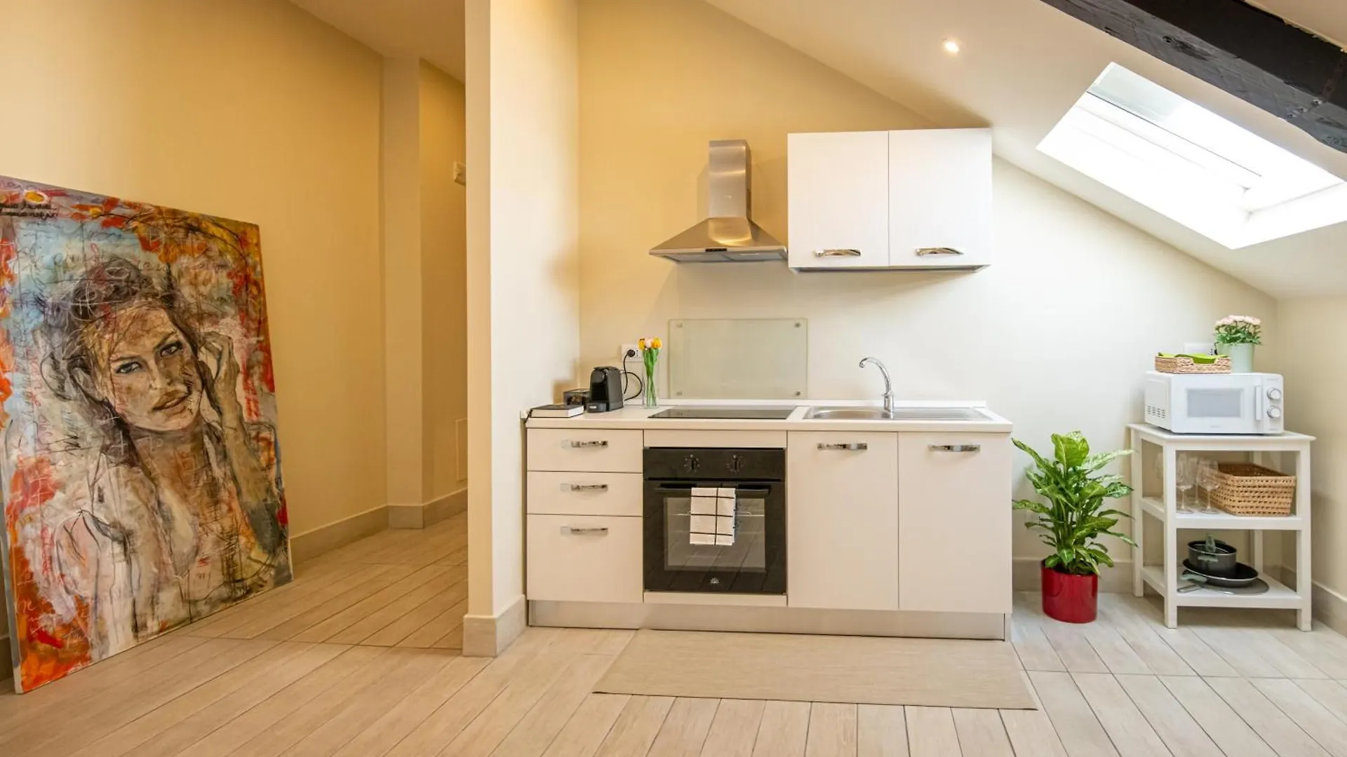 Les Maisons Napoli B 0*, 나폴리 이탈리아